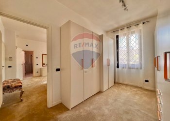 Camera / camera da letto - Villa Via Enrico fermi
 
18, Sumirago - foto 65