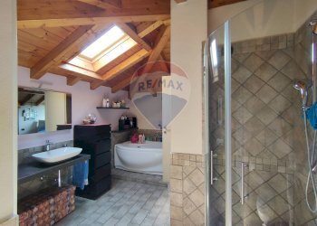 Bagno - Villa Via Enrico fermi
 
18, Sumirago - foto 83