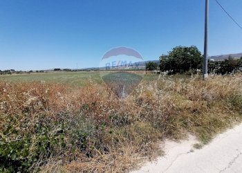 Vista delle montagne - Terreno agricolo strada provinciale 7 Comiso-Chiaramonte Gulfi km 5 Contrada Margitello cifali, Chiaramonte Gulfi - foto 6