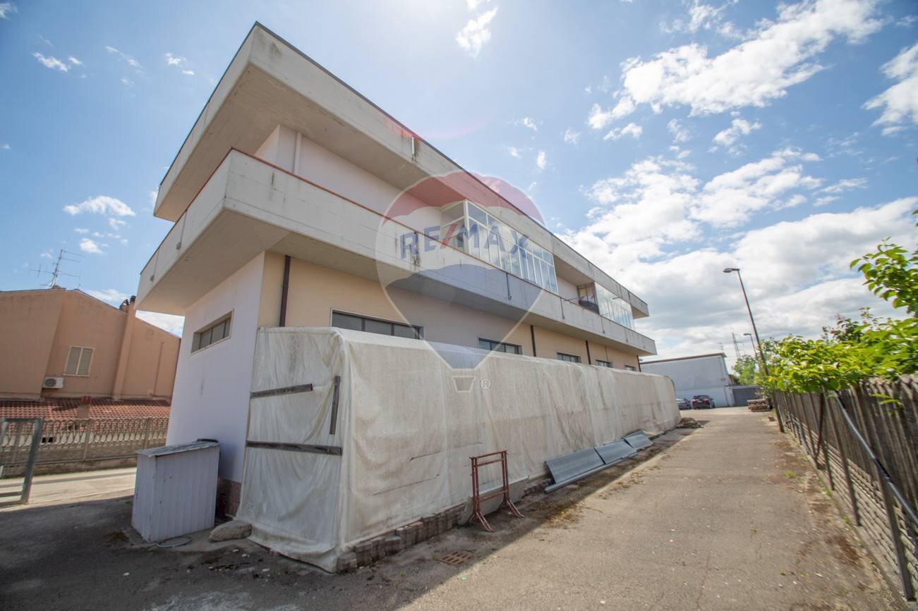 Edificio all\'aperto - Stabile - Palazzo via Pitagora
 
17, San Giovanni Teatino - foto 2