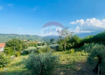 Vista delle montagne - Rustico Via Colli
 
127, Fara Filiorum Petri - foto 13