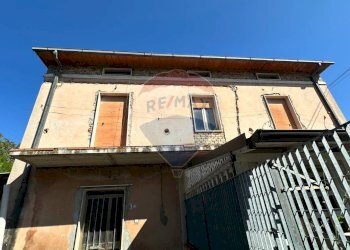 Casa all\'aperto - Casa semi indipendente Contrada Collemarino
 
65, Miglianico - foto 1