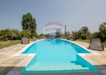 Piscina - Villa Via Colle Di Paolo II, San Martino sulla Marrucina - foto 6