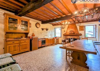 cucina a vista - Rustico Via Fontana, Seravezza - foto 4