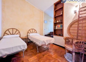 camera matrimoniale 2 - Rustico Via Fontana, Seravezza - foto 15