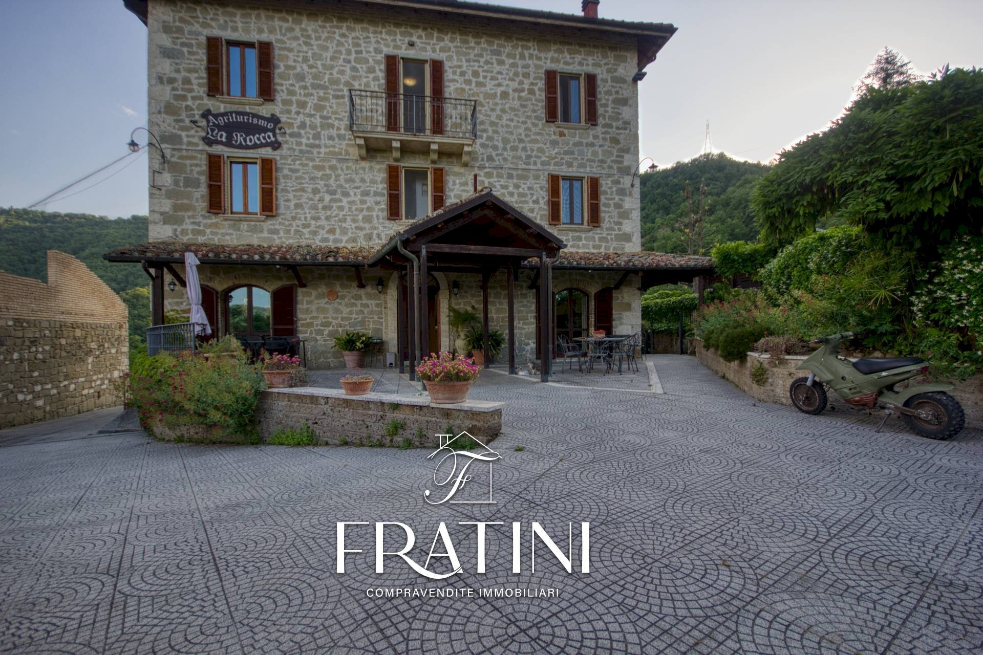 Foto 3 - Agriturismo Strada Casebianche
 
91, Roccafluvione - foto 3