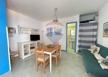 Sala da pranzo - Three-room apartment Via Ciucca
 
16, Cinisi - photo 5