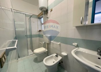 Bagno - Three-room apartment Via Ciucca
 
16, Cinisi - photo 8