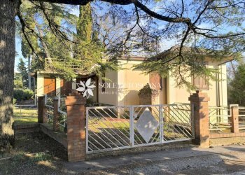 \nFoto 1\n - Villa Strada dei Monti, Chianciano Terme - foto 1