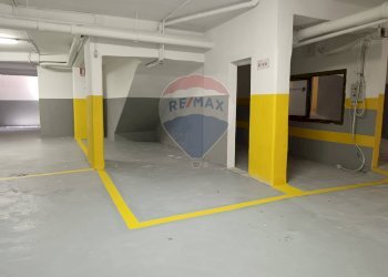 Parcheggio - Box Via Trento
 
28, Bari - foto 3