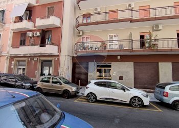 Edificio all\'aperto - Box Via Trento
 
28, Bari - foto 9