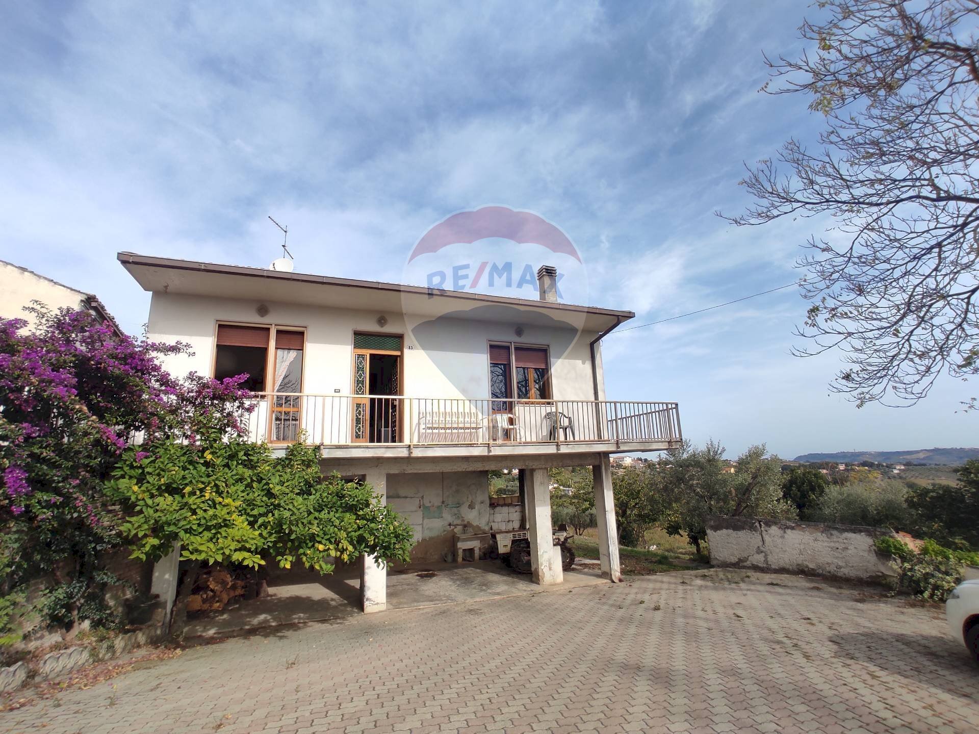 Casa all\'aperto - Independent house Torrevecchia Teatina - photo 1