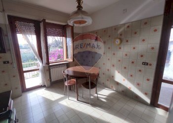 Sala da pranzo - Casa indipendente Torrevecchia Teatina - foto 7