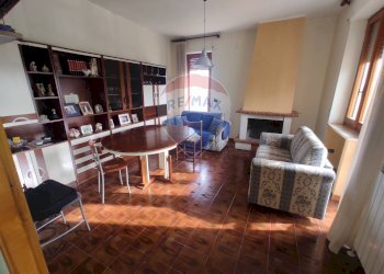 Sala da pranzo - Casa indipendente Torrevecchia Teatina - foto 10