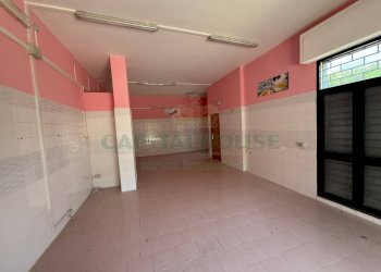 Foto 6 - Locale Commerciale viale europa, Siano - foto 6