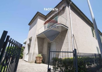 PALAZZINA - Casa indipendente VIA LUDOVICO ARIOSTO
 
5 - 7, Roccastrada - foto 4
