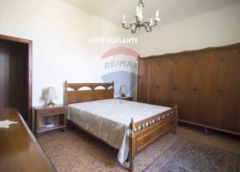 CAMERA MATRIMONIALE - Casa indipendente VIA LUDOVICO ARIOSTO
 
5 - 7, Roccastrada - foto 21