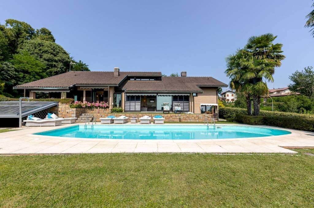 Piscina - Villa via Francesco Inzoli, 9, Tradate - foto 2