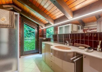 Bagno - Villa via Francesco Inzoli, 9, Tradate - foto 41