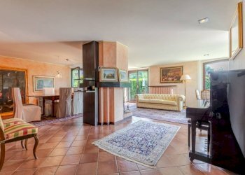 Salone - Villa via Francesco Inzoli, 9, Tradate - foto 44