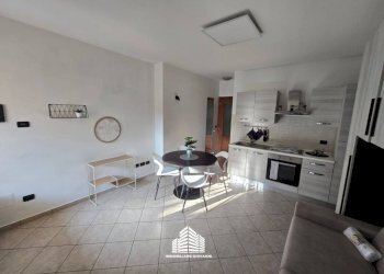 Cucina - Appartamento via Giovanni Antonio Molineri, 12, Bra - foto 1
