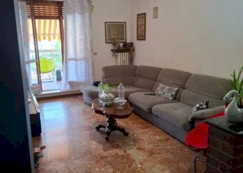 Salone - Quadrilocale piazza Francesco Donato, 4, Saluggia - foto 4