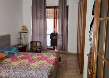 Camera da letto - Quadrilocale piazza Francesco Donato, 4, Saluggia - foto 8