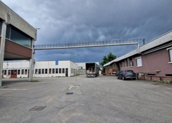 Facciata - Capannone via John Fitzgerald Kennedy, Cerro Maggiore - foto 31