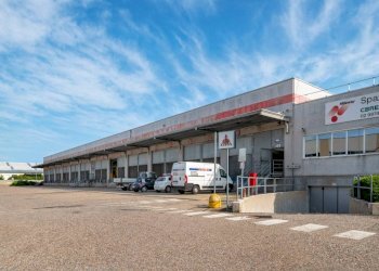 Facciata - Capannone via Isonzo, Olgiate Olona - foto 10