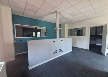 Stanza non arredata - Ufficio via Achille Grandi, 46, Rho - foto 2