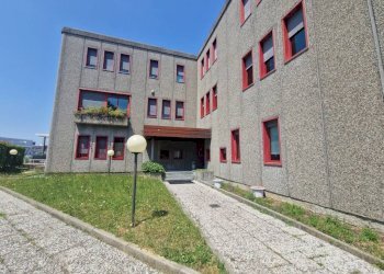 Facciata - Ufficio via Achille Grandi, 46, Rho - foto 17