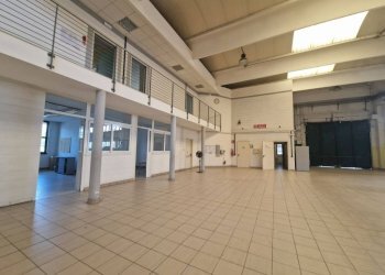 Magazzino - Shed viale Lombardia, Parabiago - photo 5