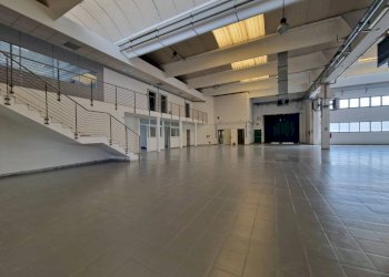 Interno non residenziale - Capannone viale Lombardia, Parabiago - foto 15