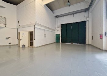 Interno non residenziale - Capannone viale Lombardia, Parabiago - foto 24