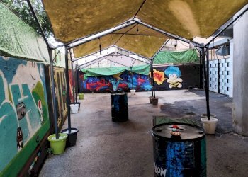 Cortile interno - Negozio via Roma, 16, Portici - foto 3