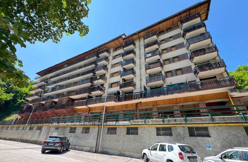 Facciata - Three-room apartment corso Nizza, 14, Limone Piemonte - photo 1
