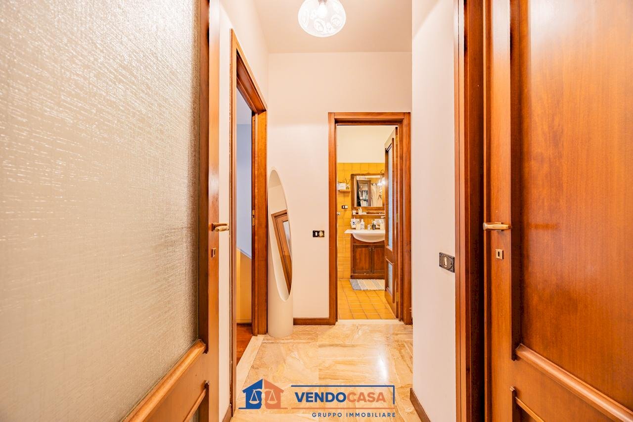 Four-room apartment Mondovì - photo 3