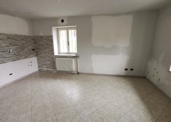 Semi-detached house Via Crosa, 6, Bagnolo Piemonte - photo 4