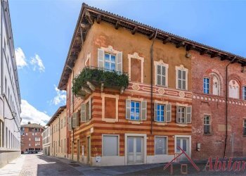 Quadrilocale Via Generale Giuseppe Govone, Alba - foto 1