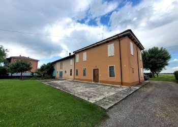 Villa Unifamiliare Besenzone - foto 7