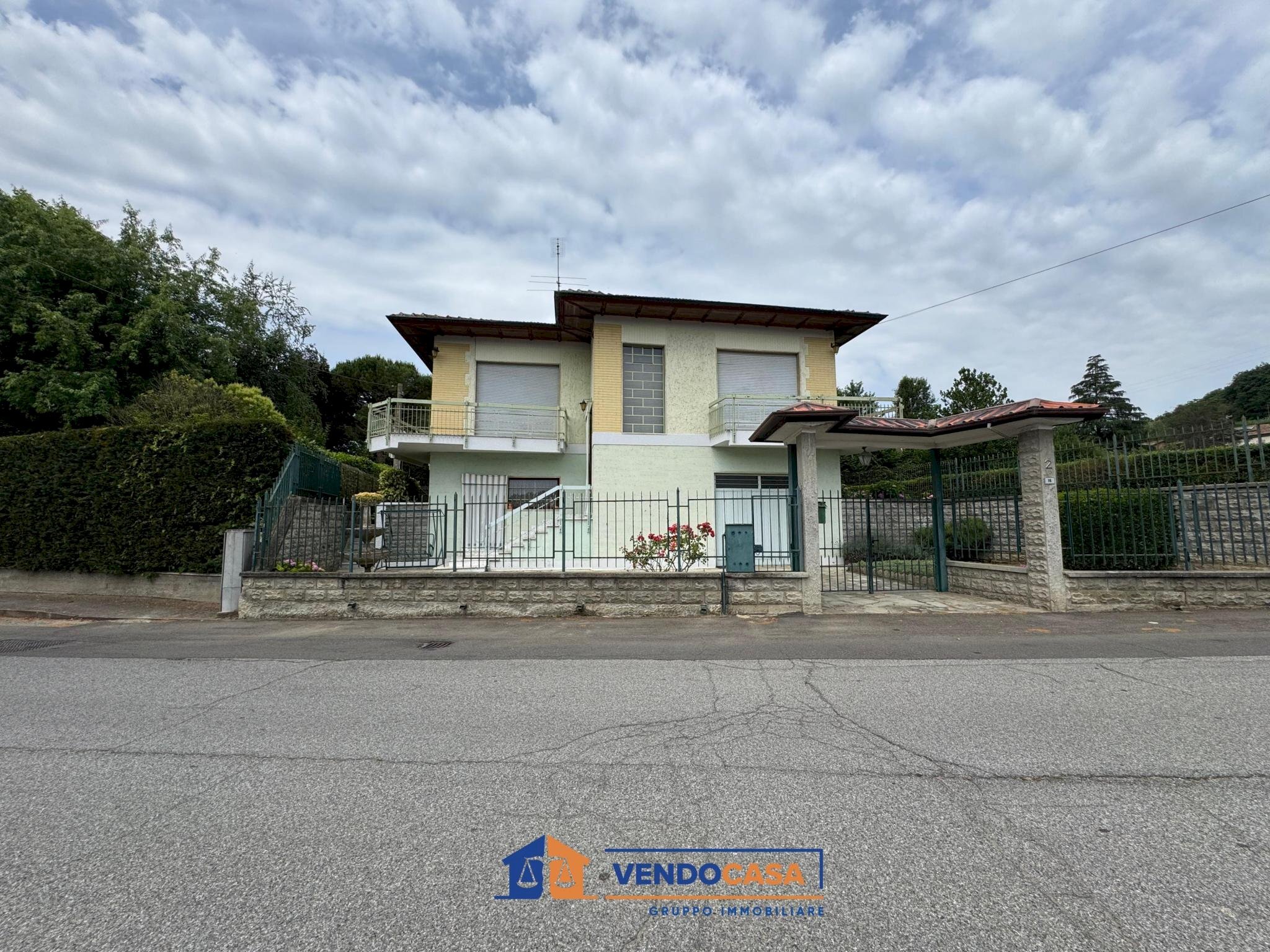 Independent house Belveglio - photo 3