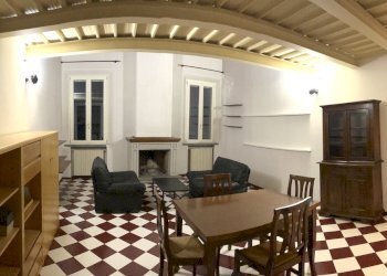 Bilocale VIA D'AZEGLIO, 76, Bologna (zona Centro Storico) - foto 1