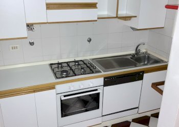 Bilocale VIA D'AZEGLIO, 76, Bologna (zona Centro Storico) - foto 9