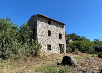 Casa indipendente Castelforte - foto 1