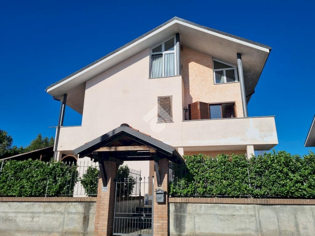 Villa Via Primo Levi, San Francesco al Campo - foto 2