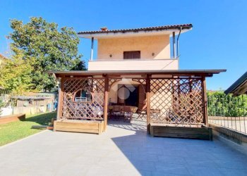 Villa Via Primo Levi, San Francesco al Campo - foto 5