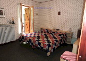 Four-room apartment Vinadio della Chiesa, Vinadio - photo 6
