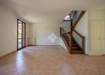 Porzione di casa Via Matilde Serao, Reggio nell'Emilia - foto 4