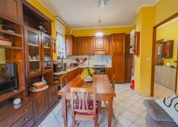 Three-room apartment Via Monsignor Alfonso Maria Riberi, Cuneo - photo 3