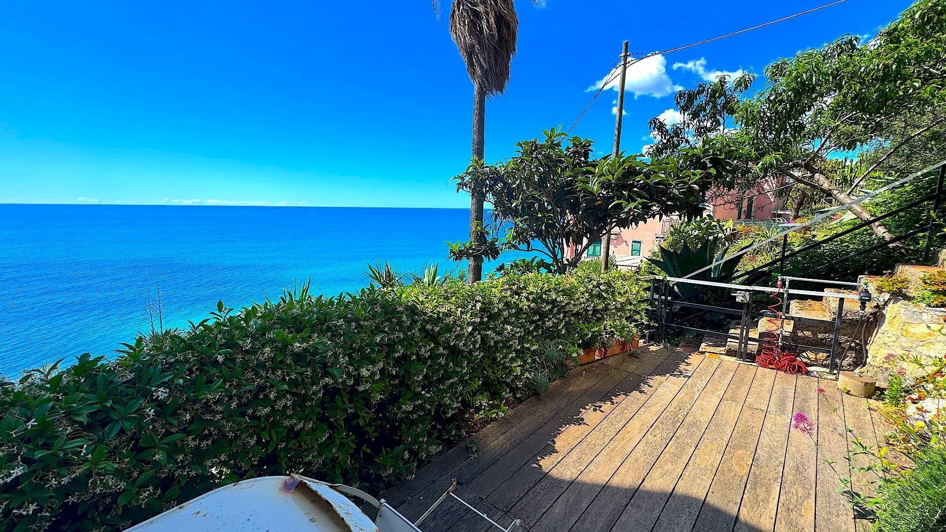 Foto 3 - Trilocale via della cornice
 
68, Borgio Verezzi - foto 3